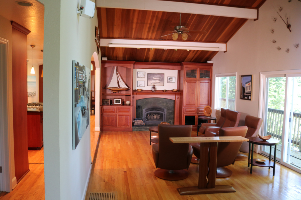 21670 Woolaroc Drive Los Gatos, CA 95033