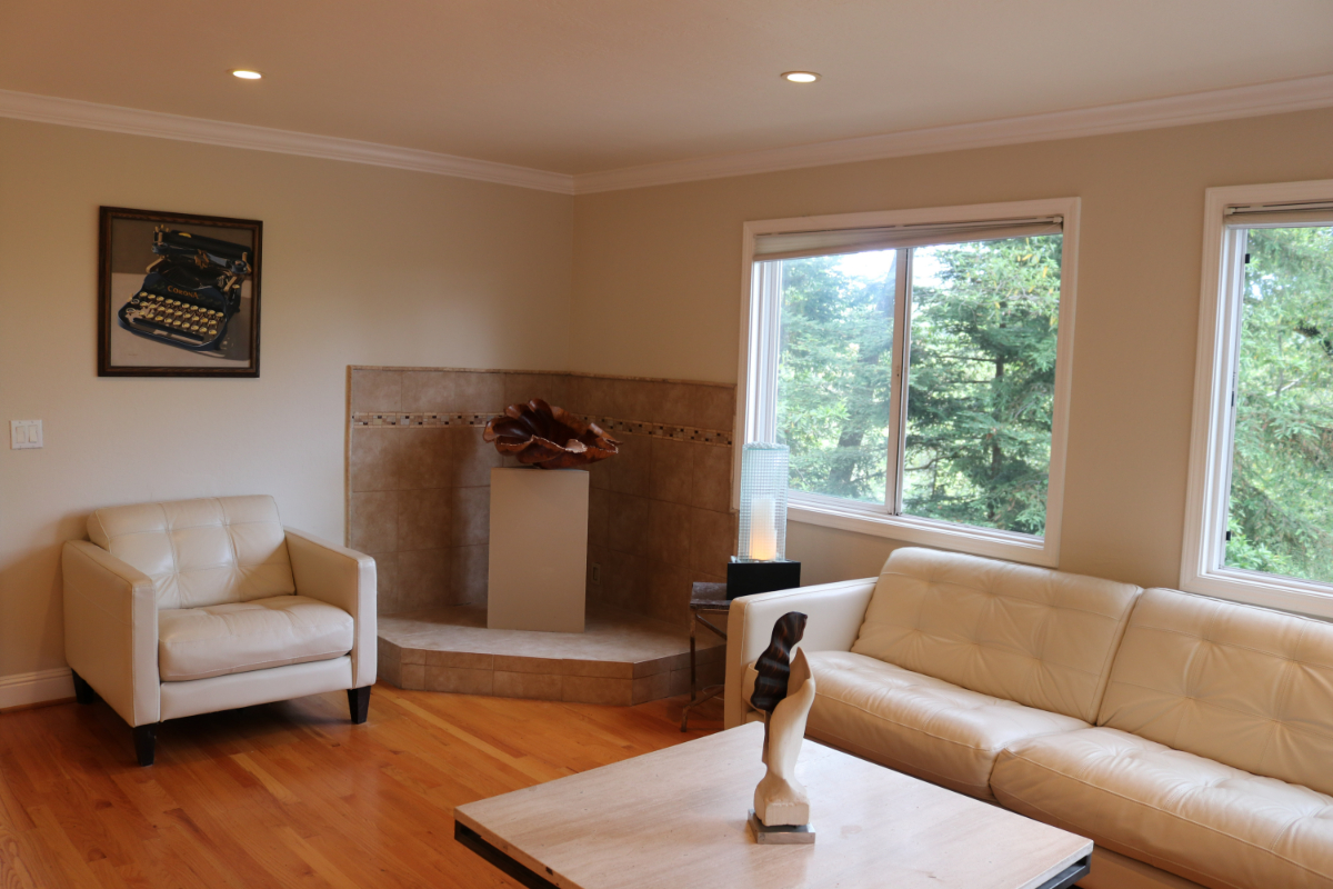 21670 Woolaroc Drive Los Gatos, CA 95033
